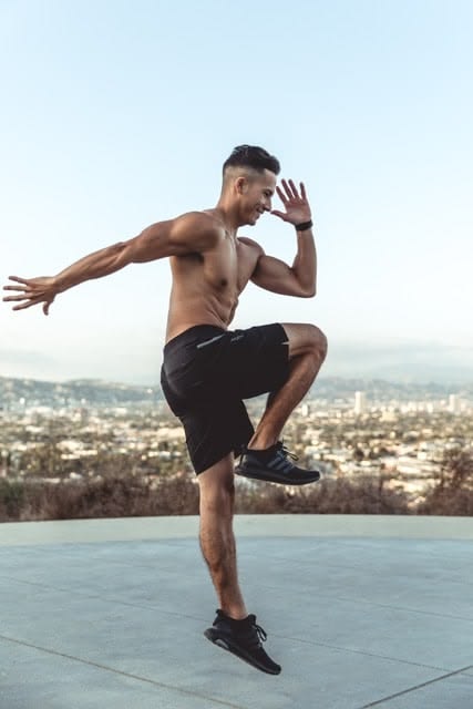 The 8-Minute Warm-Up Before Lifting